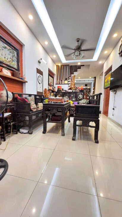 NHÀ HỒ ĐẮC DI,ĐỐNG ĐA,Ô TÔ ĐỖ,2 THOÁNG,LÔ GÓC,HIẾM