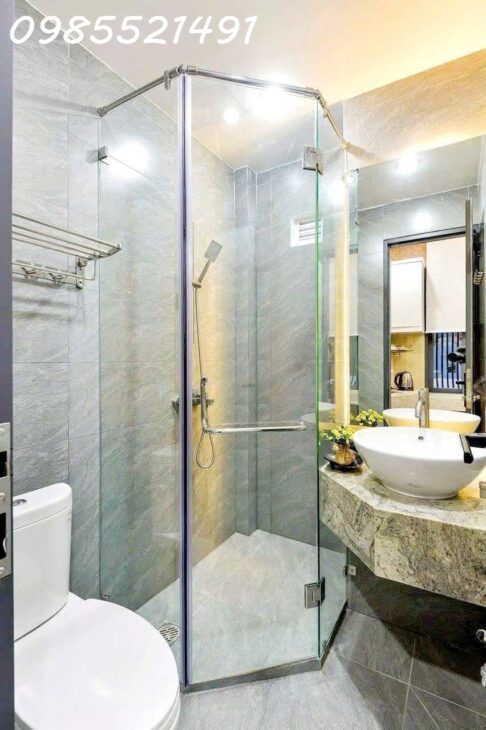 BÁN NHÀ KHU ĐẤT VÀNG CẦU ÔNG LÃNH QUẬN 1 – NHÀ 4 TẦNG NHƯ 1 BIỆT THỰ MINI – GIÁ CHỈ 5🧄 CÓ TL