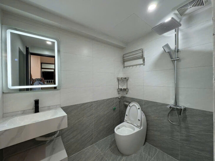 Bán nhà khu phân lô – Tô Hiệu – 38m² x 5.5 tầng – 10 tỷ