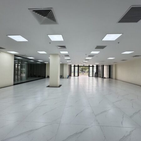 ???? BÁN TÒA NHÀ VĂN PHÒNG MẶT PHỐ HỒNG TIẾN – VỊ TRÍ VÀNG KINH DOANH – HÀNG SIÊU HIẾM ???? Vị trí: