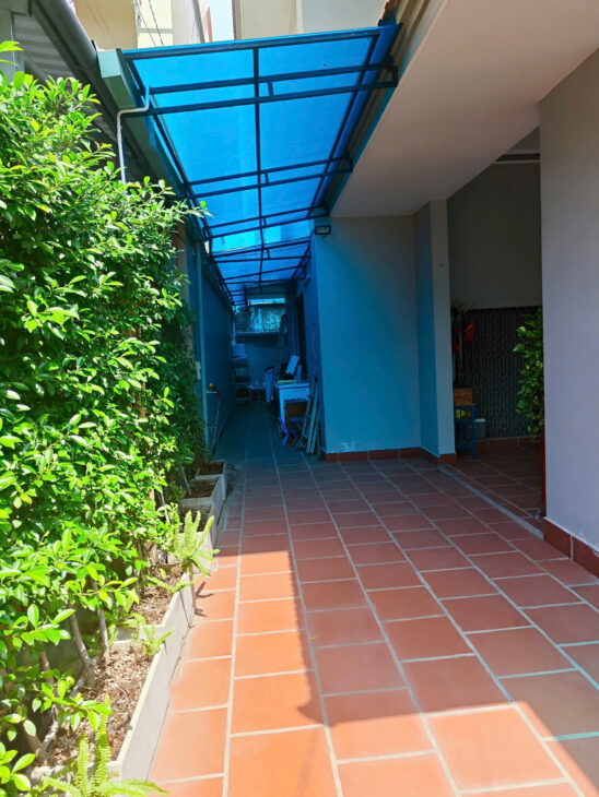 BÁN NHÀ PHỐ HẺM XE HƠI – DIỆN TÍCH LỚN – TRUNG TÂM THẢO ĐIỀN, TP. THỦ ĐỨC