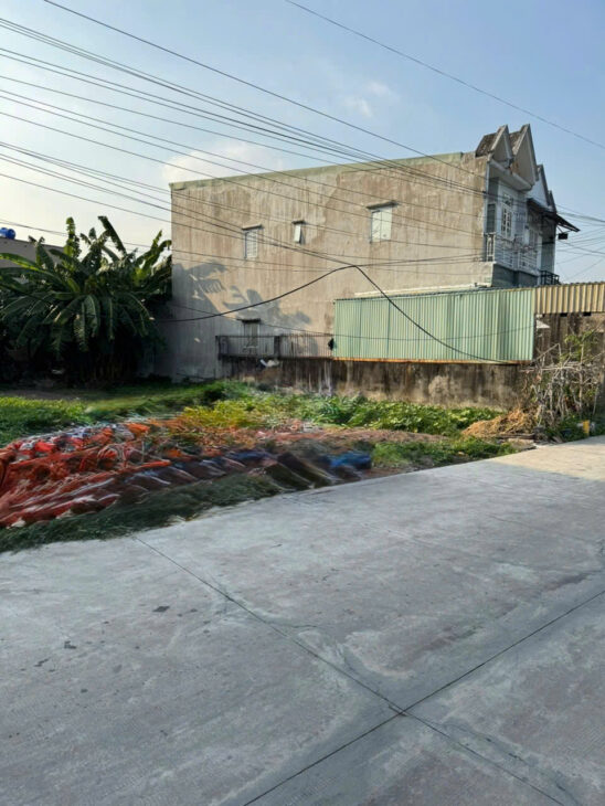 Bán Đất Đẹp 5 x 18,3M Gần TT Hóc Môn – SHR – Đường Xe Tải – Chỉ 3,25 Tỷ!