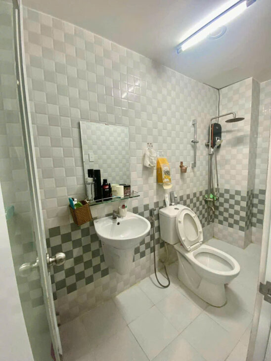 NHÀ 4 TẦNG ĐẸP 4,9X12M – HẺM XE TẢI – HUỲNH THỊ HAI Q12 – 4,75 TỶ SHR