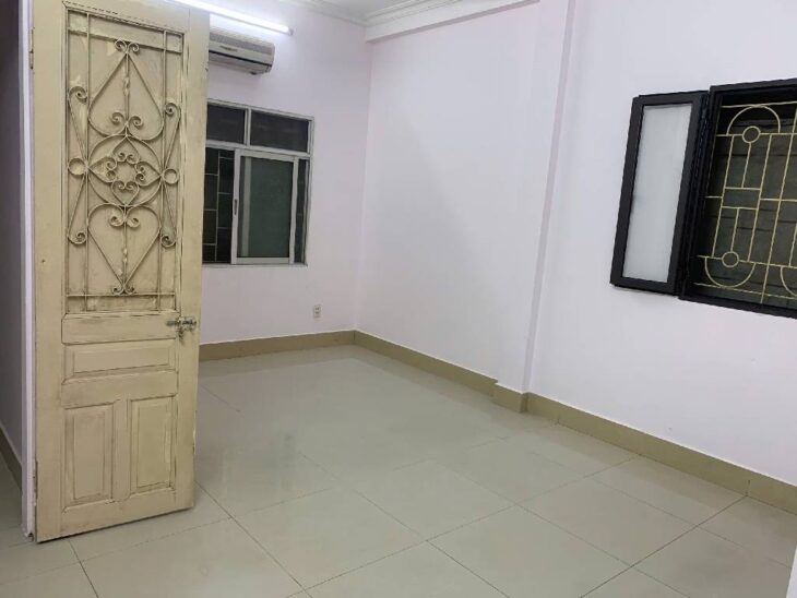 BÁN NHÀ DÂN XÂY -PHỐ HÀO NAM, 20m RA PHỐ, 4TẦNG x 33M2, GIÁ CHỈ 7.5 TỶ
