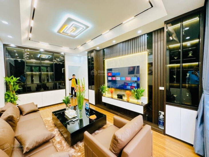 Bán nhà Hoàng Liệt – 45m2 x 5 tầng, giá 7.18tỷ, thoáng, ngõ rộng, ở luôn, SDCC
