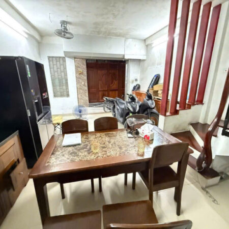 BÁN NHÀ YÊN HÒA – CẦU GIẤY – 6 TẦNG Ở NGAY-GIÁ 8,4 TỶ