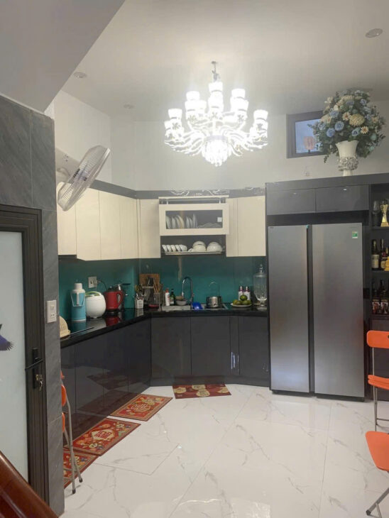 chính chủ cần tiền bán nhanh chuyển công tác nhà Trần Lãm, cách 2 nhà ra mặt đường Trần Lãm