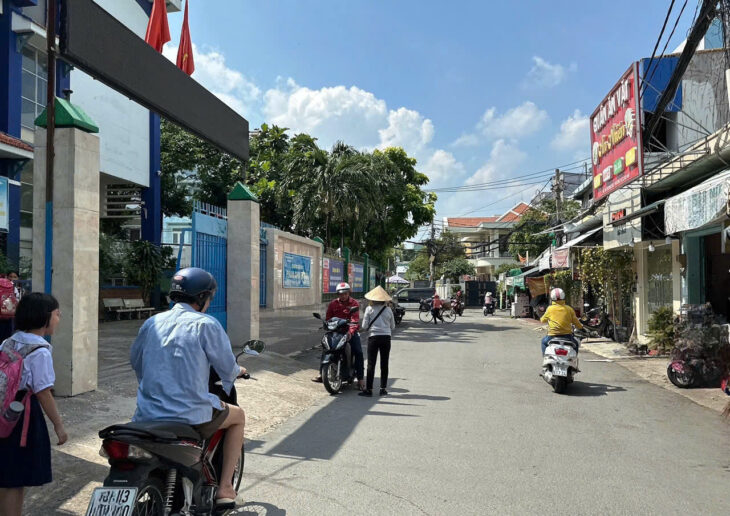 Bán nhà hẻm 535 Thống Nhất dài tới 28m 118m2 ngang 4.2m KD buôn bán gần trường 8.9 tỷ