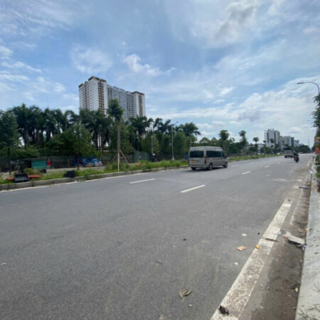 BÁN NHÀ GIÁ CHỈ 1 TỶ 950 NGAY TRUNG TÂM LĨNH NAM BÁN NHÀ GIÁ CHỈ 1 TỶ 950 NGAY TRUNG TÂM LĨNH NAM