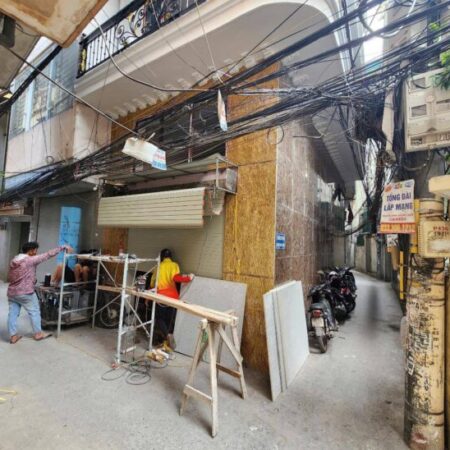 TRUNG TÂM BA ĐÌNH – LÔ GÓC – 7 TẦNG THANG MÁY – SỔ HOA HẬU. TRUNG TÂM BA ĐÌNH – LÔ GÓC – 7 TẦNG THANG MÁY – SỔ HOA HẬU.