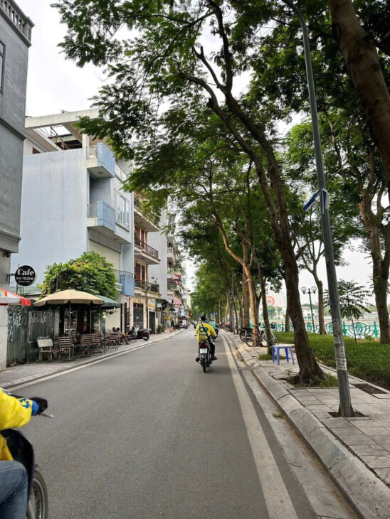 💥 Mặt Phố Nhật Chiêu, Mặt Hồ Tây View Hồ 83m2 3T MT Khủng 6.1m, 2 Thoáng, Chỉ 63 Tỷ 💥