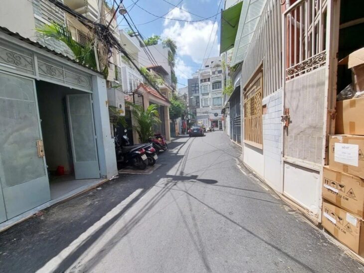 🔥 BÁN NHÀ TRUNG TÂM Q.3 – HẺM NHỰA XE TẢI ĐỖ CỬA – XE HƠI NGỦ TRONG NHÀ – GIÁ TỐT 7.4 TỶ! 🔥