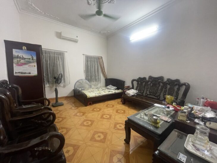 BÁN NHÀ PHỐ DƯƠNG QUẢNG HÀM, CẦU GIẤY: 100M2, 4 TẦNG, 4 NGỦ, SỔ ĐỎ CHÍNH CHỦ, GIÁ CHỈ 42 TỶ – GỌI