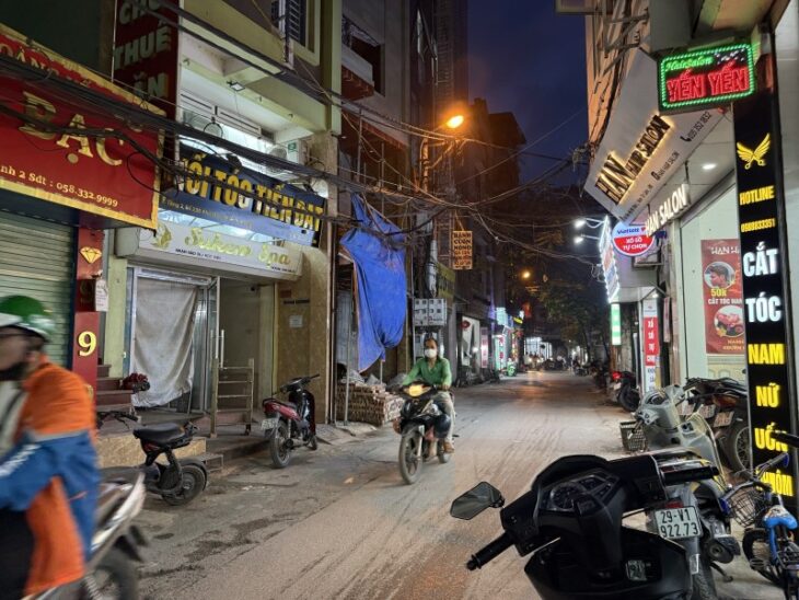 BÁN NHÀ MẶT PHỐ PHÚ MỸ, NAM TỪ LIÊM, HÀ NỘI: 180M2, 5 TẦNG, 6PN, GIÁ CHỈ 16.5 TỶ, SỔ ĐỎ CHÍNH CHỦ!