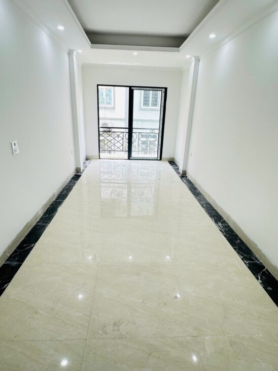 PHÂN LÔ – VỈA HÈ – THANG MÁY – Ở NGAY – KINH DOANH ĐỈNH – PHÚ DIỄN 40M² – 6 TẦNG – 13.9 TỶ