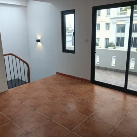 Ô tô đỗ cửa S64m mt 5m giá14 tỷTrung VănNamTừLiêm