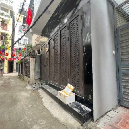 Bán nhà ngõ 1 Bùi Xương Trạch- Ngõ ô tô tránh – Nhà đẹp ở ngay- 38m2