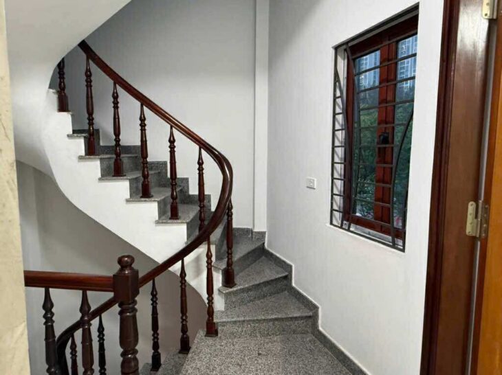 TT Hai Bà Trưng, Cách Mặt Phố 5m, Nhà Mới Nở Hậu Ở Ngay Nhỉnh 8 Tỷ