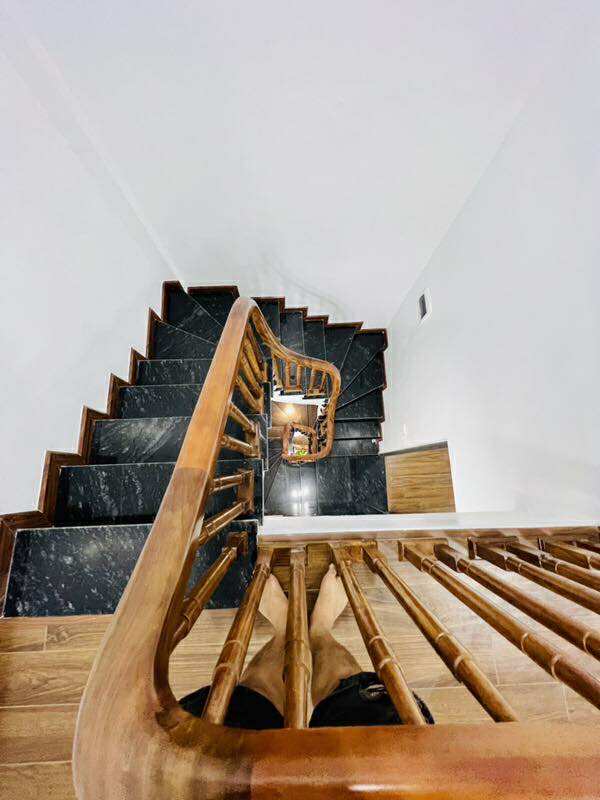 Nhà Đẹp Dân Xây, Cạnh Times City, 20m Ra Ô Tô Tránh Chỉ Nhỉnh 6 Tỷ