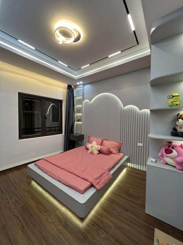 Nhà Đẹp Dân Xây, Cạnh Times City, 20m Ra Ô Tô Tránh Chỉ Nhỉnh 6 Tỷ