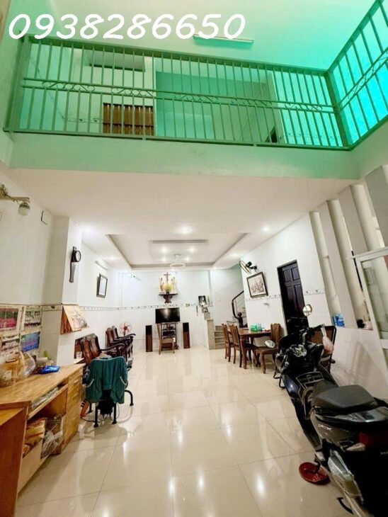 MẶT TIỀN KINH DOANH TÂN THỚI NHẤT QUẬN 12 , DT 8,5 X 16 = 136M2 ,NHÀ 3 TẦNG ,3PN,4WC