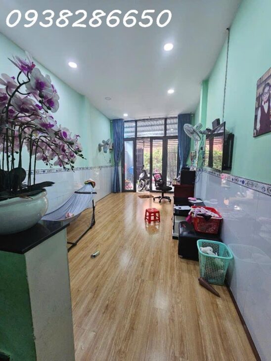 Hẻm Xe Hơi -Tân Chánh Hiệp 35, Ngay Chợ Tân Chánh Hiệp – Nhà 2 Tầng, DT: ( 4m x 16m ), sổ công nhận