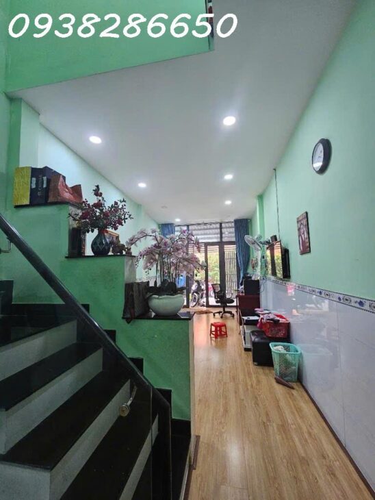 Hẻm Xe Hơi -Tân Chánh Hiệp 35, Ngay Chợ Tân Chánh Hiệp – Nhà 2 Tầng, DT: ( 4m x 16m ), sổ công nhận