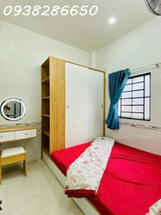 HẺM XE HƠI ĐỐI DIỆN BỆNH VIỆN QUẬN 12 NHÀ 3 TẦNG DT 41M2 ,4PN,3WC