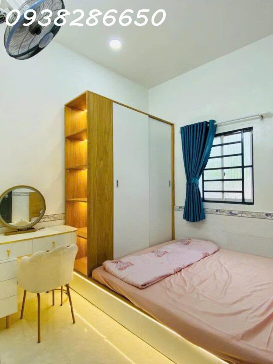 HẺM XE HƠI ĐỐI DIỆN BỆNH VIỆN QUẬN 12 NHÀ 3 TẦNG DT 41M2 ,4PN,3WC