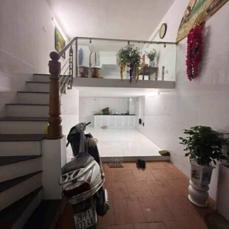 TT Hai Bà Trưng, Nhà Đẹp Ở Ngay, Ngõ Nông, Gần Chợ Chỉ Nhỉnh 5 Tỷ