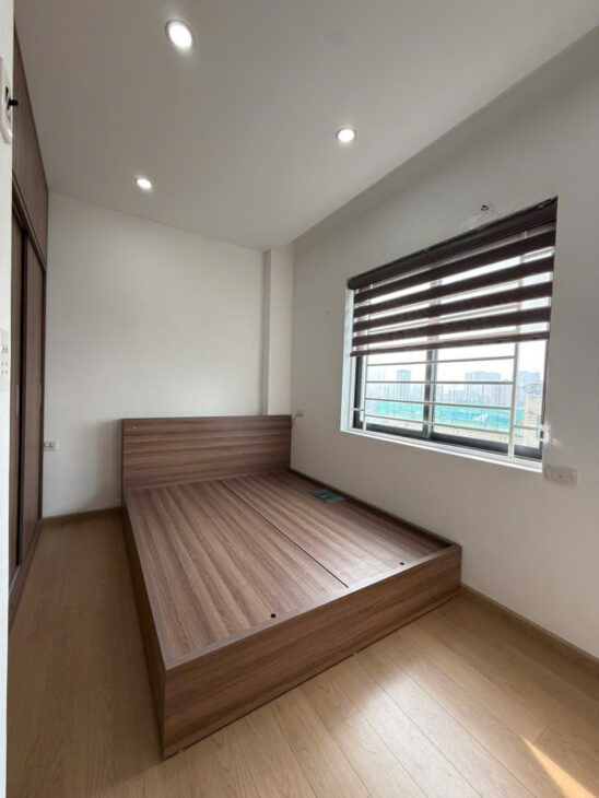 Bán căn hộ chung cư sổ đỏ Nơ 1A Linh Đàm, quận Hoàng Mai, 73m2, 3 ngủ, 4.0x tỷ