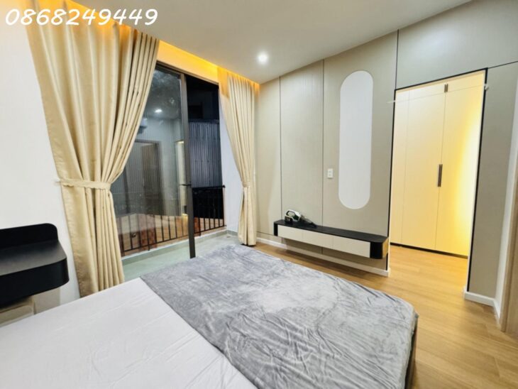 🌹 Siêu phẩm🌹 Nhà mới tinh, đẳng cấp Châu Âu, cạnh bờ Sông, nội thất xịn.