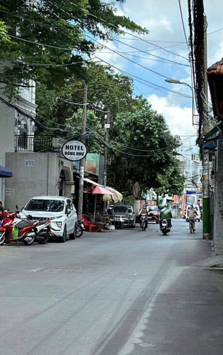 CHDV ngang 8m hẻm 276 Thống Nhất 240m2 6 tầng 31PN 160tr về túi NT mới gần Lotte 36.5 tỷ