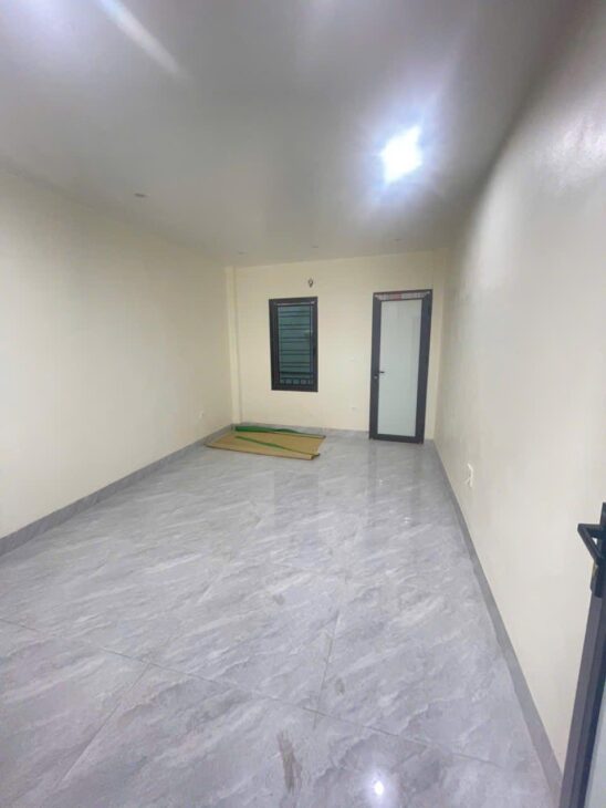 NHÀ MỚI KINH KONG ĐỊNH CÔNG -HOÀNG MAI – THOÁNG ĐẸP – NỞ HẬU – THANG MÁY – DT 40M – 6TẦNG -GIÁ CHÀO