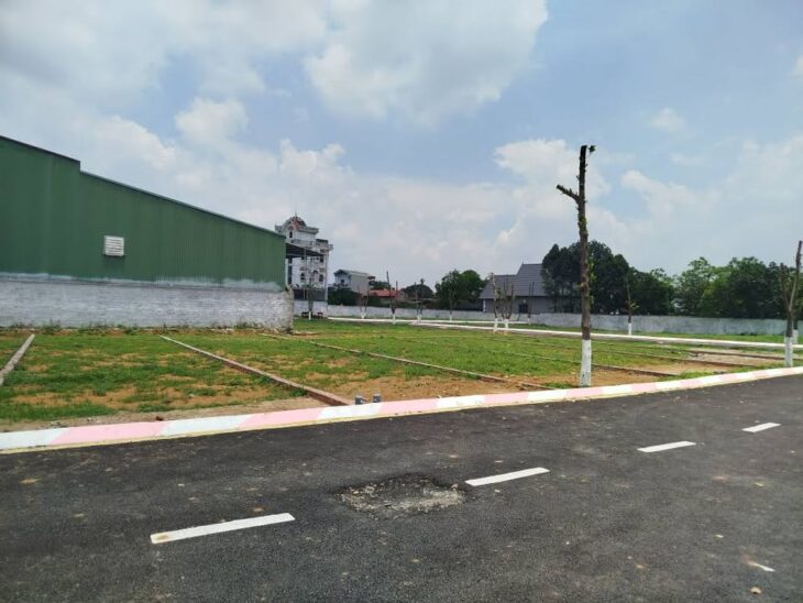 Đất nền Láng Hòa Lạc giá 2.7 tỷ diện tích 100m2 gần bệnh viện Vinmec – Nguyễn Hùng BĐS – 0989333012