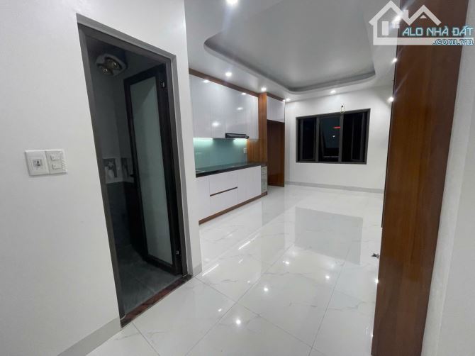 🏡 Nhà Mới Cầu Diễn – 6 Tầng Thang Máy – Ở Ngay – Mở VP Tại Nhà – Giá 7.5 Tỷ