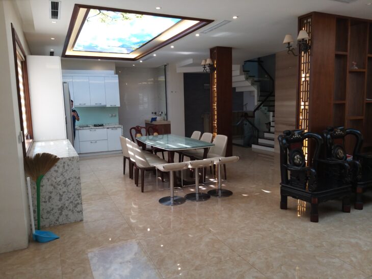 Bán biệt thự Hồ Tùng Mậu 105m2, 4 tầng, vị trí đẹp, phù hợp ở, văn phòng.