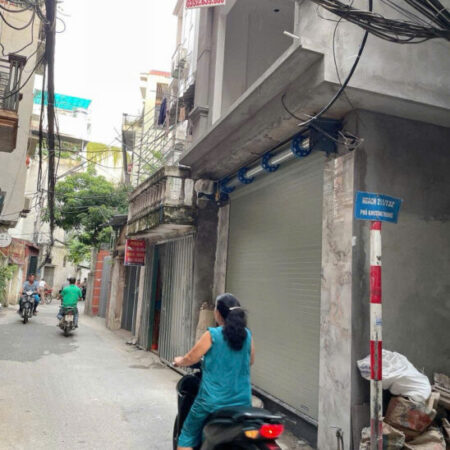 Bán nhà Khương Trung nhà mới,lô góc.