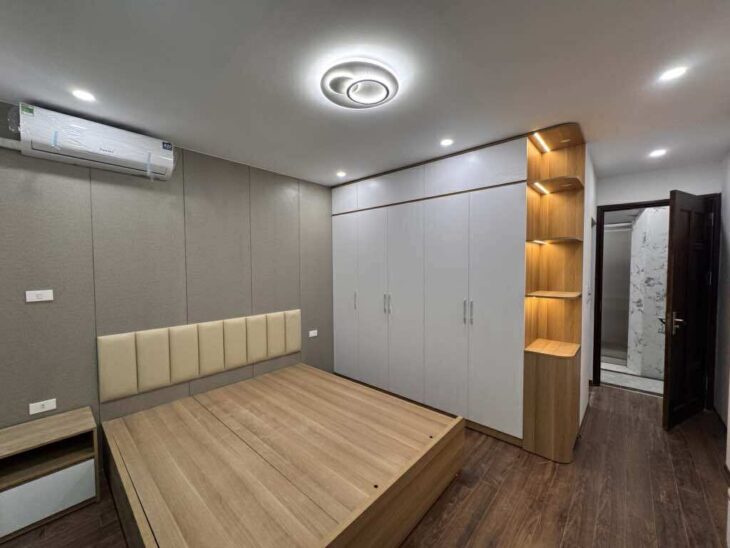 TT Hai Bà Trưng, Nhà 5 Tầng Thang Máy Mới Tinh, Lô Góc , Full Nội Thất Nhỉnh 8 Tỷ