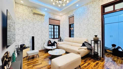 SIÊU PHẨM NGÕ 188 QUÁN THÁNH 100M 4 TẦNG 8 NGỦ GẦN HỒ Ở SƯỚNG GIÁ 36 TỶ 0336212066