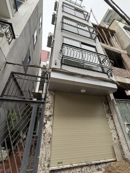 ĐỨC GIANG,LONG BIÊN 10tỷ 50m LÔ GÓC,Ô TÔ ĐỖ CỬA KINH DOANH CHO THUÊ ĐỈNH