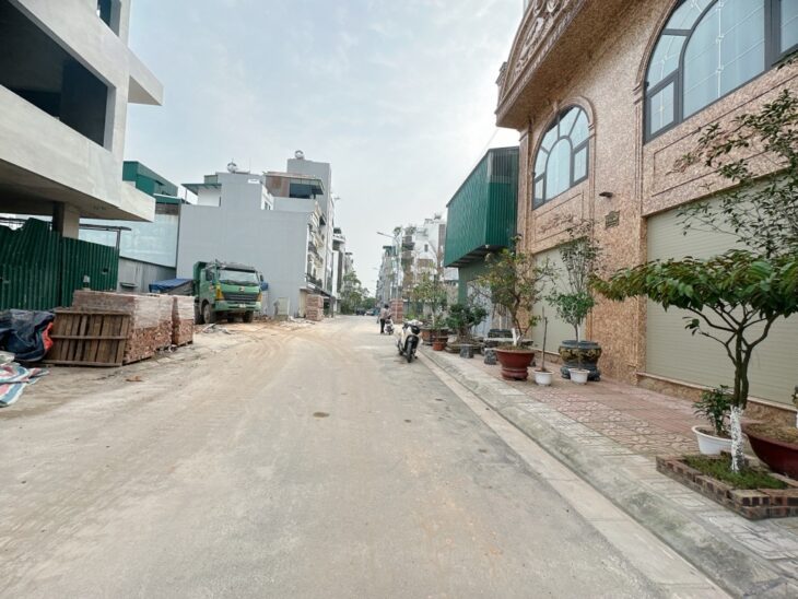 Bán nhà mới hoàn thiện tại Phúc Lợi – ô tô đỗ cửa – 65m2 xây độc lập – SĐCC – nhỉnh 7 tỷ