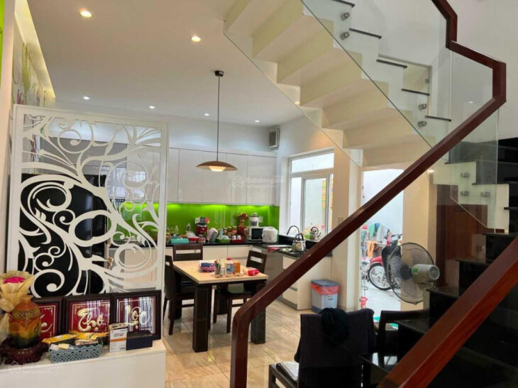 Bán Tòa nhà Hầm 5 tầng – 2 Mặt tiền Nguyễn Gia Trí P25, HĐT 80 triệu/th, DTS ~ 400m2. Chỉ 26.9 tỷ