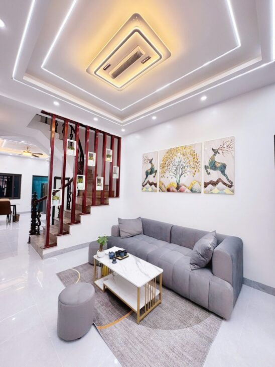 Nhà đẹp Vũ Tông Phan, ô tô cách 10m, 40m2, 4 tầng, chỉ 7,78 tỷ.