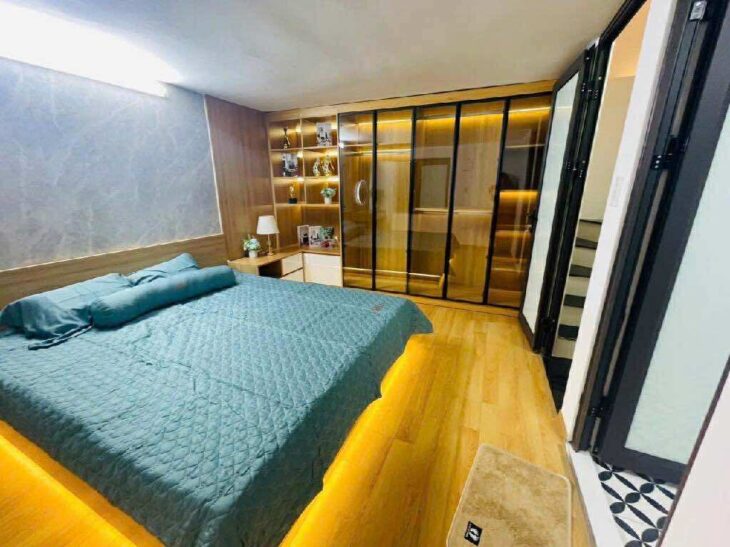 TT Hai Bà Trưng, 1 Bước Lên Phố Cổ, Nhà Đẹp Ở Ngay, Chỉ Hơn 5 Tỷ