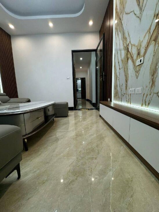 CỔ NHUẾ – 53M2, 6 TẦNG, MT 3.5 M – FULL ĐỒ – THANG MÁY -12.5T- Ở NGAY