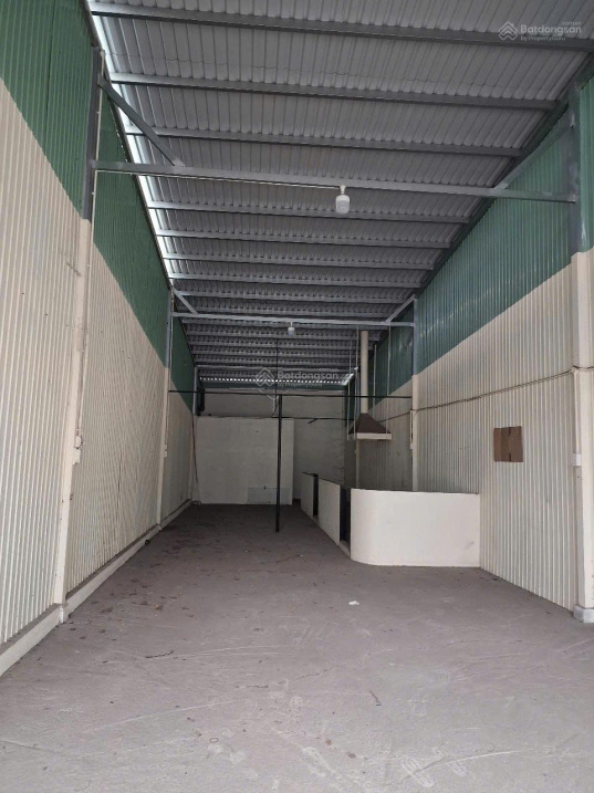 Bán nhà mặt tiền Lê Văn Việt, Quận 9 – 105m² (5x21m), 1 hầm 1 trệt 3 lầu sân thượng, Giá 30 tỷ TL