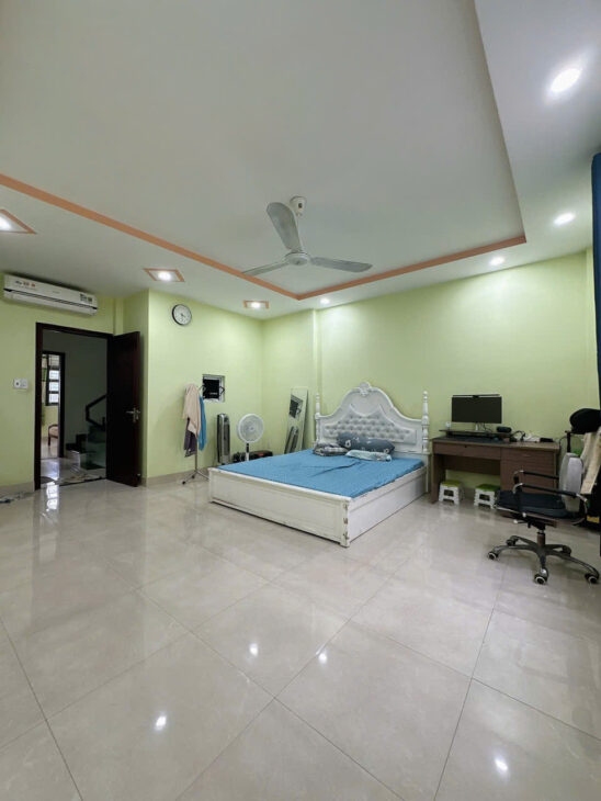 Nhà mặt tiền đường 30m Lê Đức Thọ 151m2 ngang 5.1m 4 tầng BTCT ngay chợ KD đỉnh 21 tỷ.