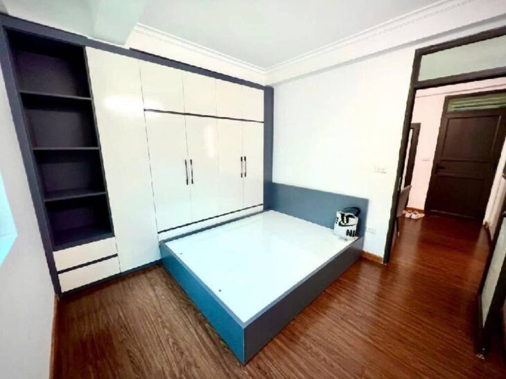 🏠 Căn hộ đẹp Đường Láng – Tầng 2 – 68m² – 2PN, 2WC – Full nội thất – Chỉ 2.6 tỷ