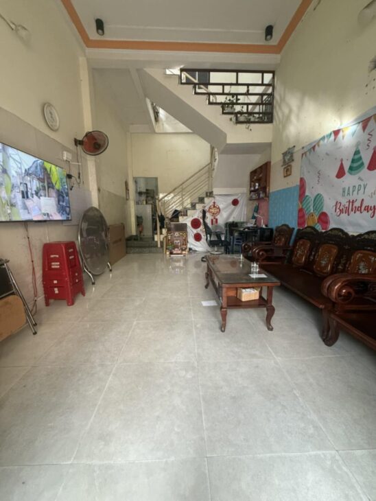 ????Ngũ Hành Sơn – ô tô tránh nhau – sát đường chính – nhà 2 tầng chỉ 5 tỷ 500.